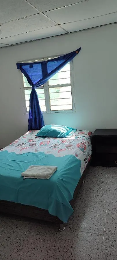 Homestay Casa Hostal Cerca Al Mar Cartagena